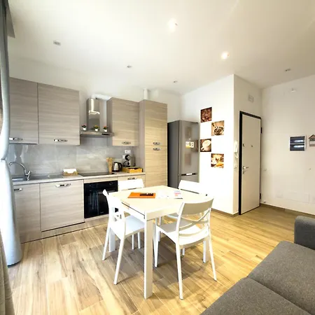 Lucy S House 아파트 *